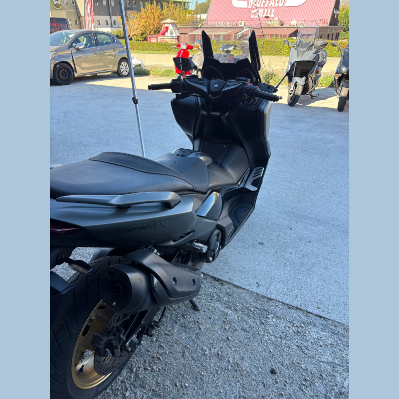 TMAX 560 ABS TECHMAX